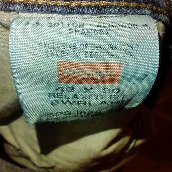 Wrangler Relaxed Fit Blue Medium Wash Denim Jeans Men's sz 46x30 - Picture 5 of 7